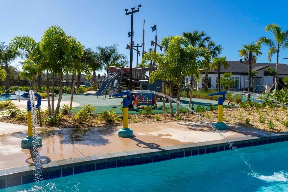 Fantastic 4 Bd W Pool At Storey Lake Resort 2709 基西米 外观 照片